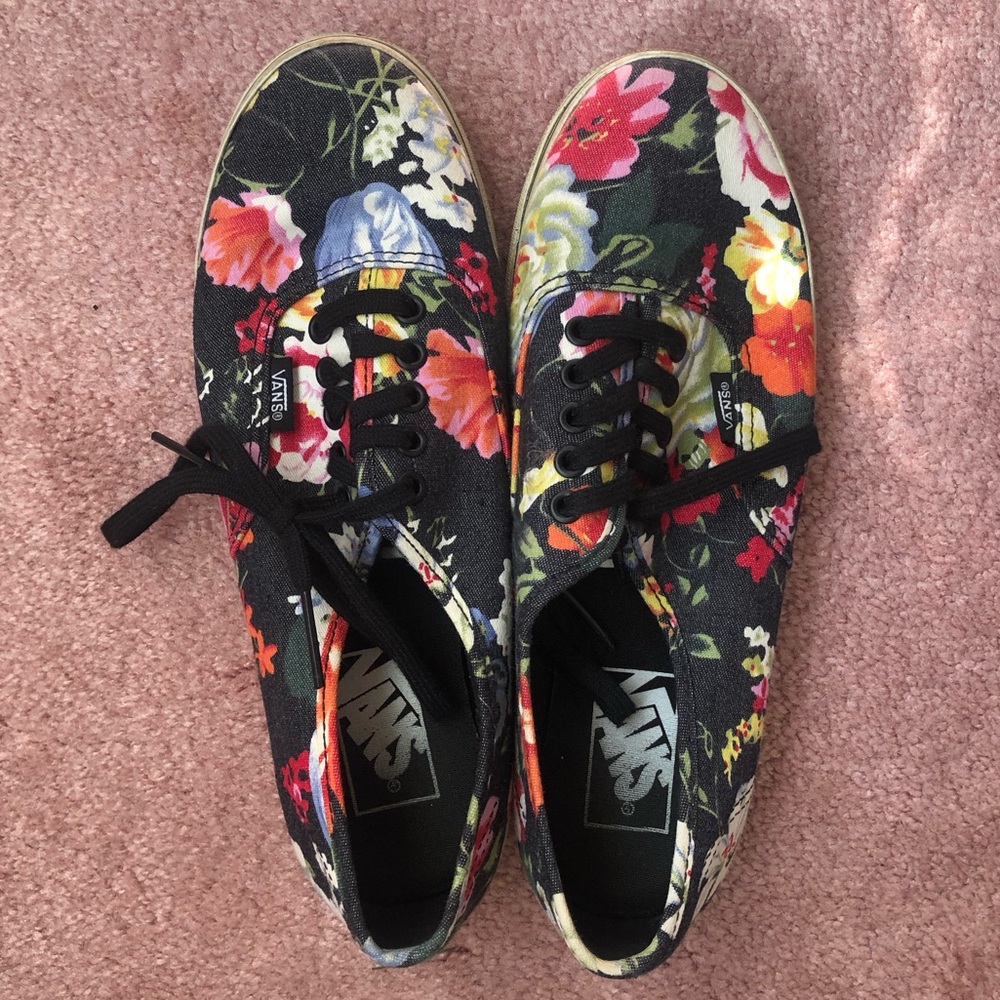 floral low top vans